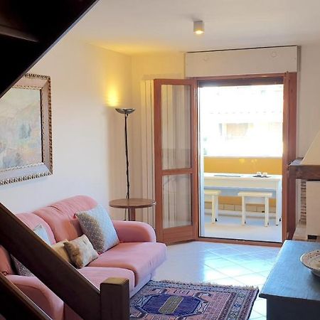 Charming Apartment & Parking By Anthea Homes グラード エクステリア 写真