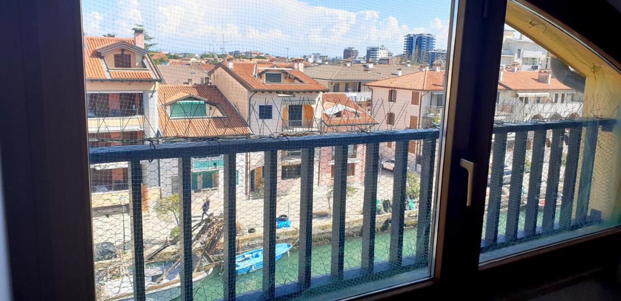 Charming Apartment & Parking By Anthea Homes グラード エクステリア 写真
