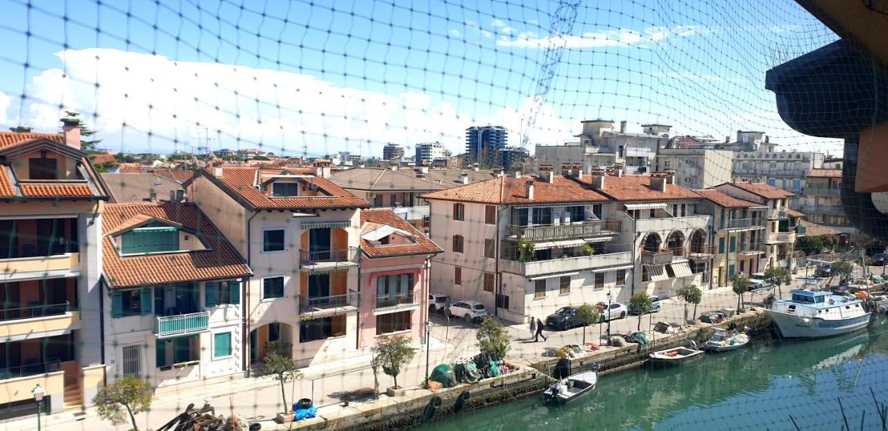 Charming Apartment & Parking By Anthea Homes グラード エクステリア 写真