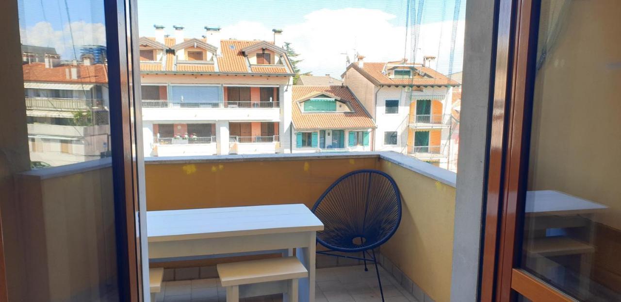 Charming Apartment & Parking By Anthea Homes グラード エクステリア 写真